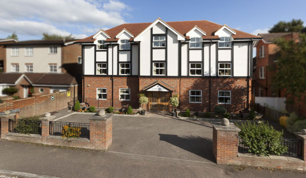 Care Home St Albans | Clare Lodge | B&M Care Homes